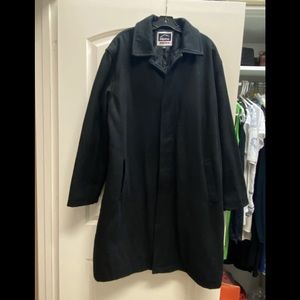 Men’s Wool Overcoat-Excellent Condition